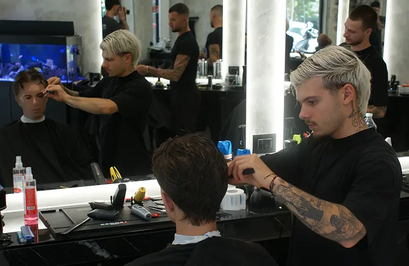 Interno del salone MEN'S HAVEN a Talenti, Roma